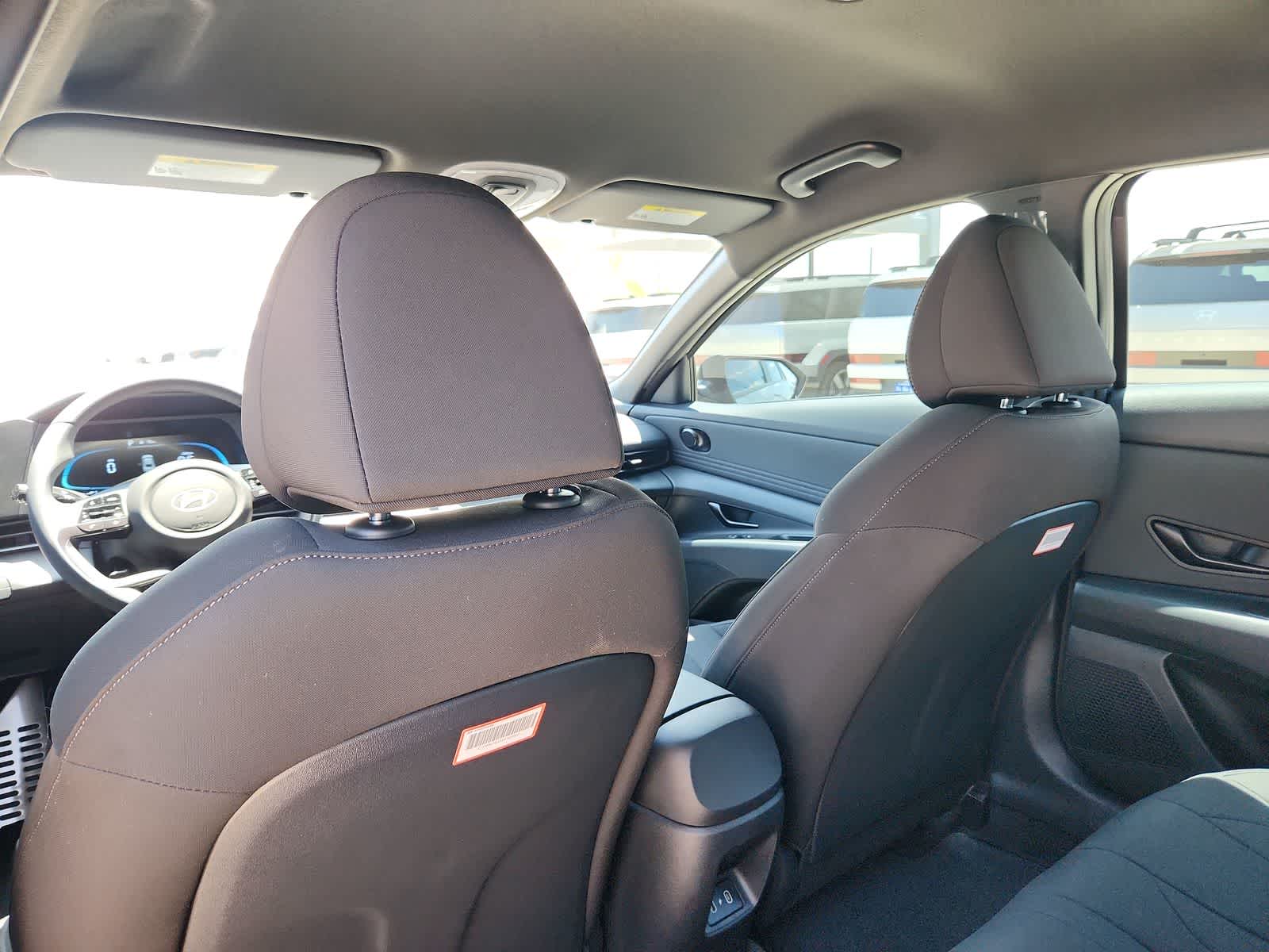 Thumbnail: 2025 Hyundai Elantra - 16