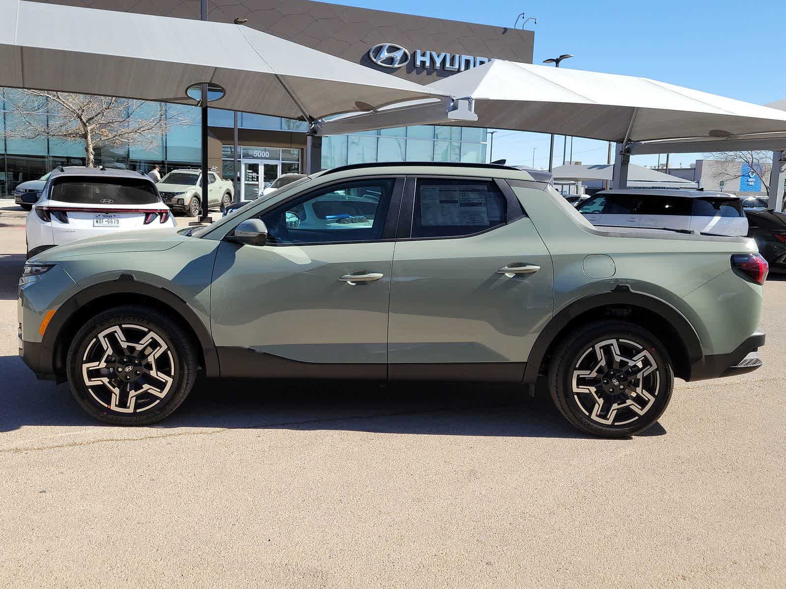 Thumbnail: 2025 Hyundai Santa Cruz - 3