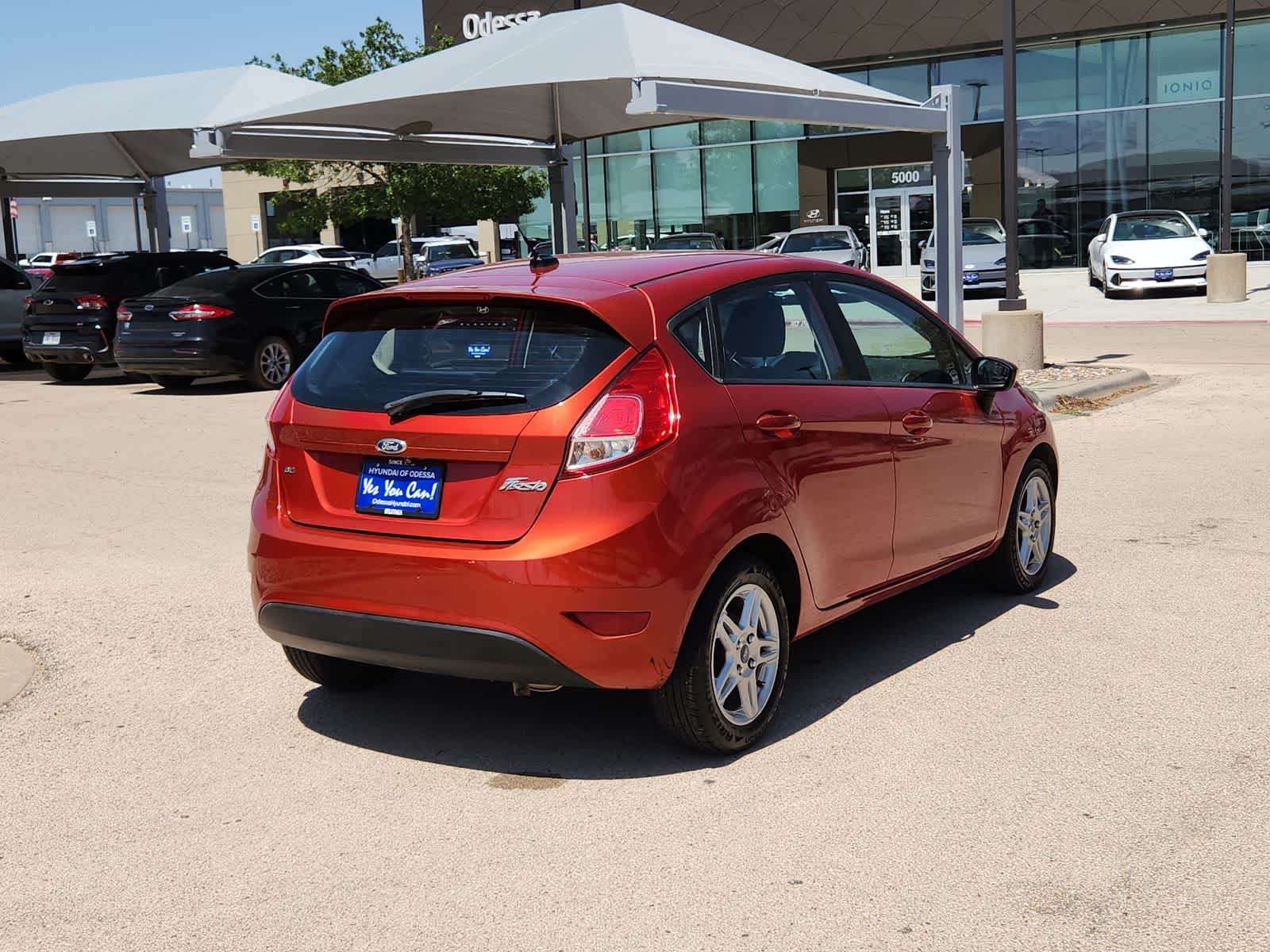 2018 Ford Fiesta SE 8
