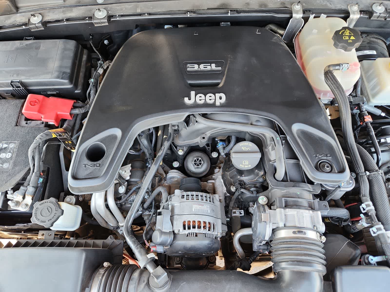 Thumbnail: 2020 Jeep Gladiator - 13