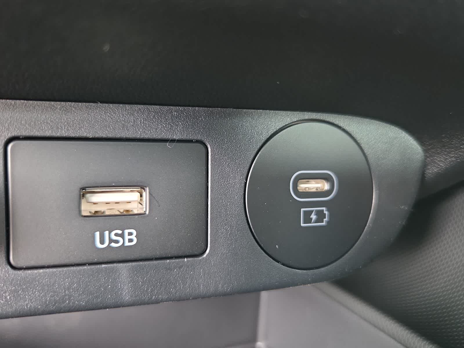 Thumbnail: 2026 Hyundai Elantra - 23