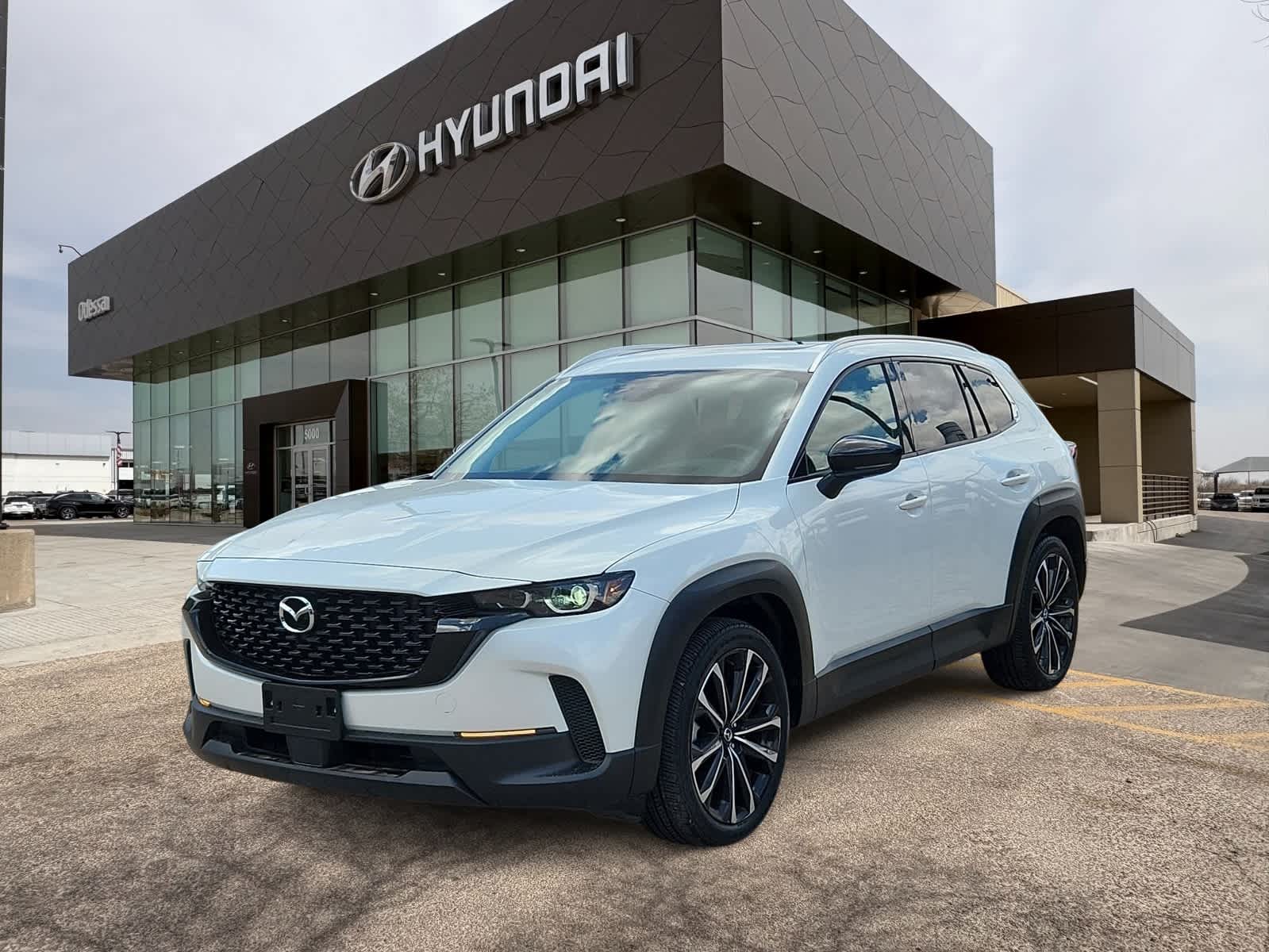 2023 Mazda CX-50 S Premium Plus Hero Image
