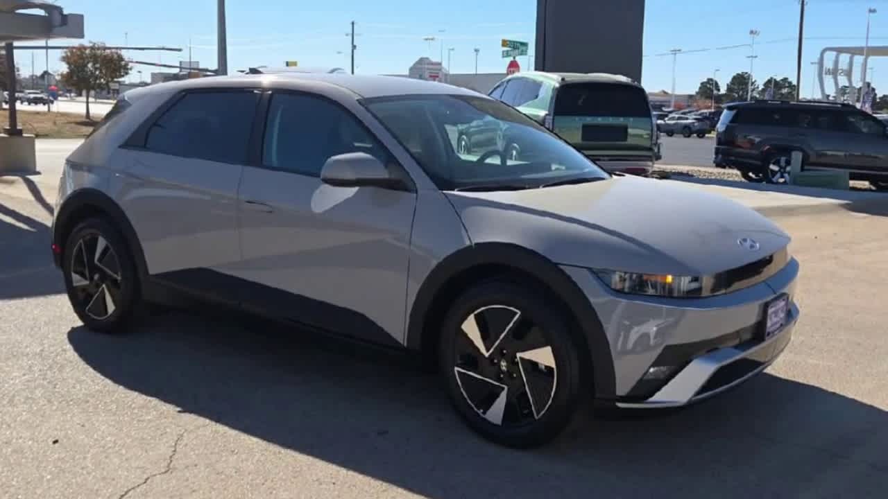 Thumbnail: 2026 Hyundai Ioniq 5 - 3