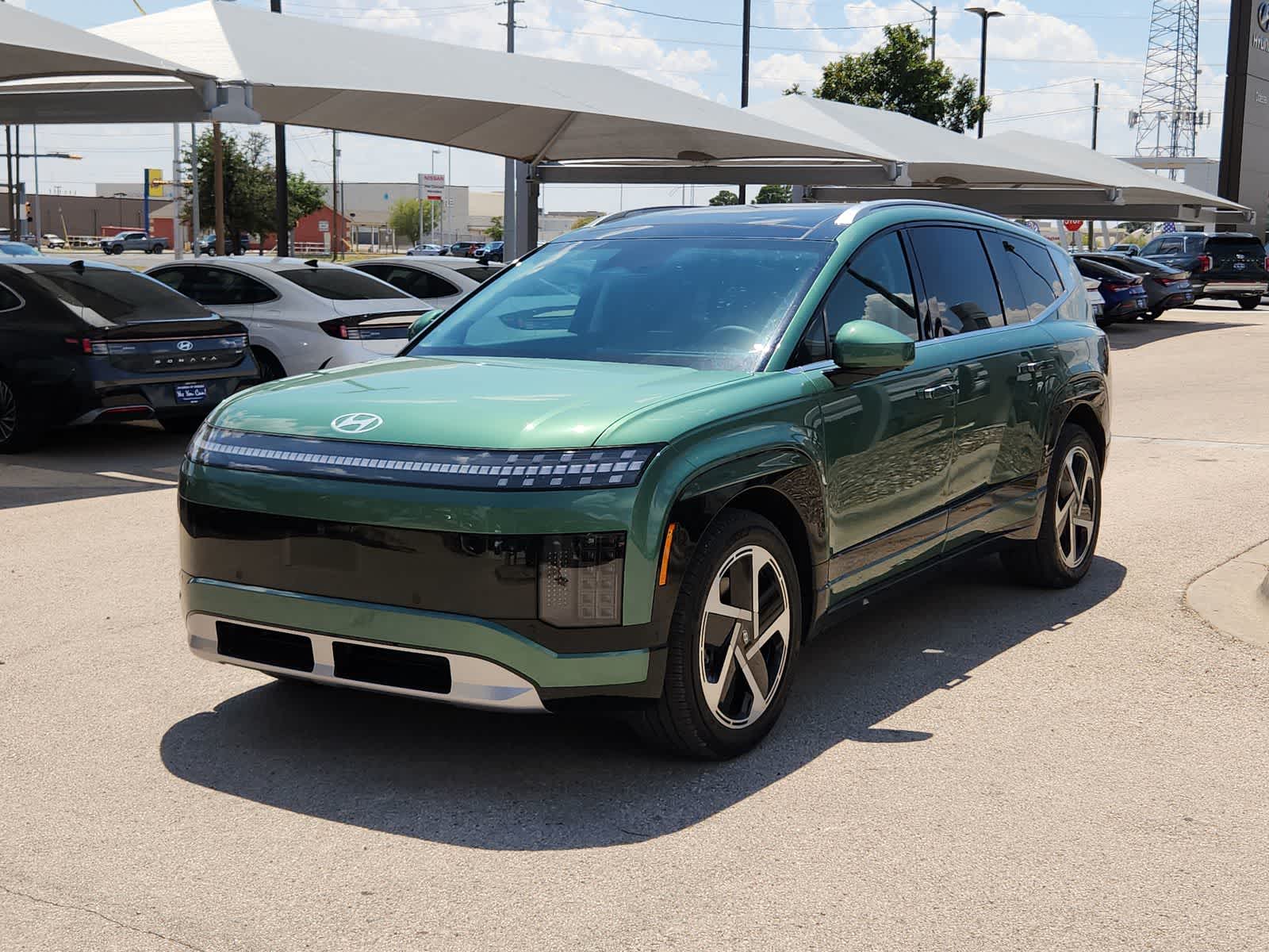 Thumbnail: 2026 Hyundai Ioniq - 4