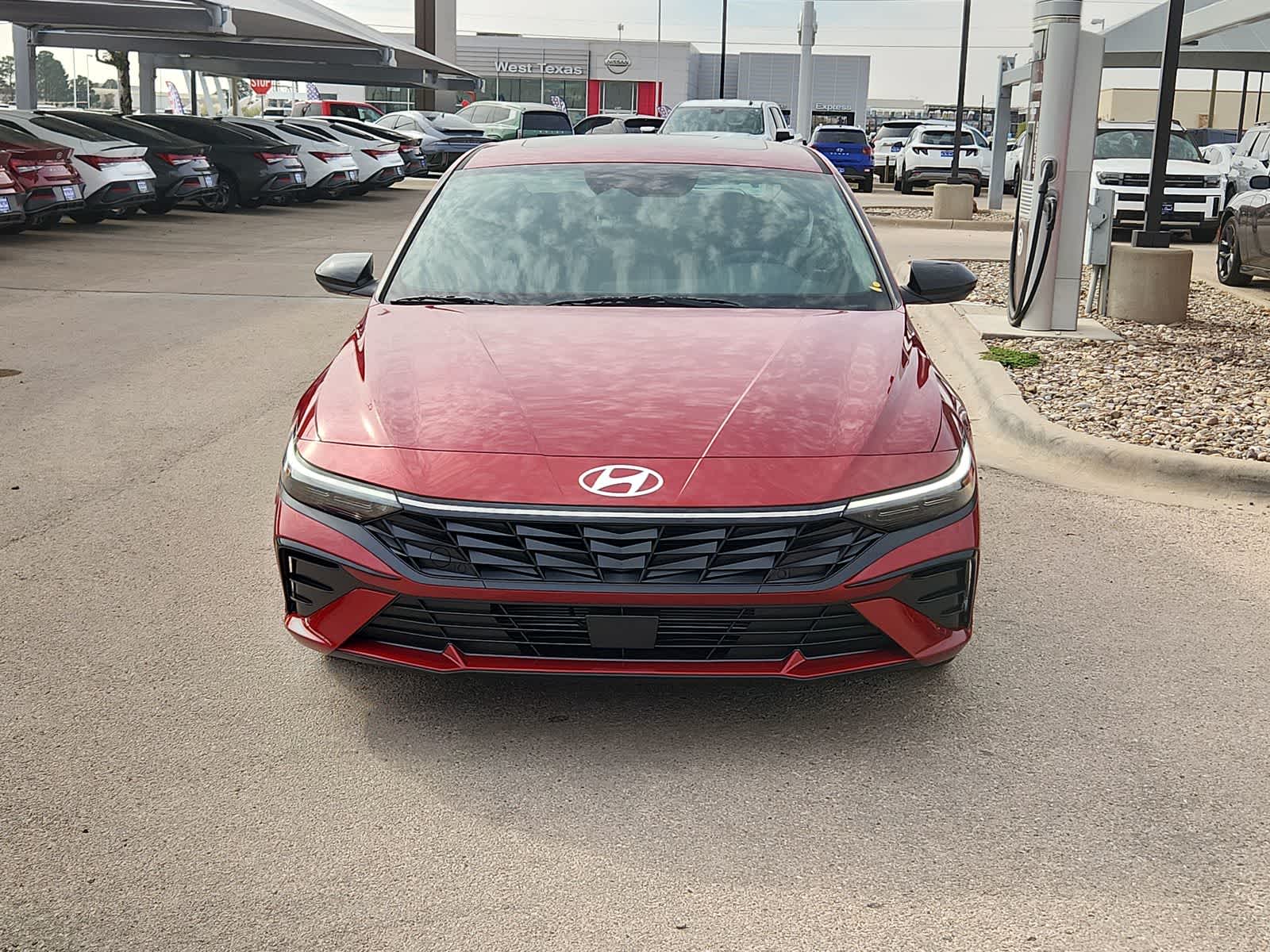 Thumbnail: 2026 Hyundai Elantra - 3