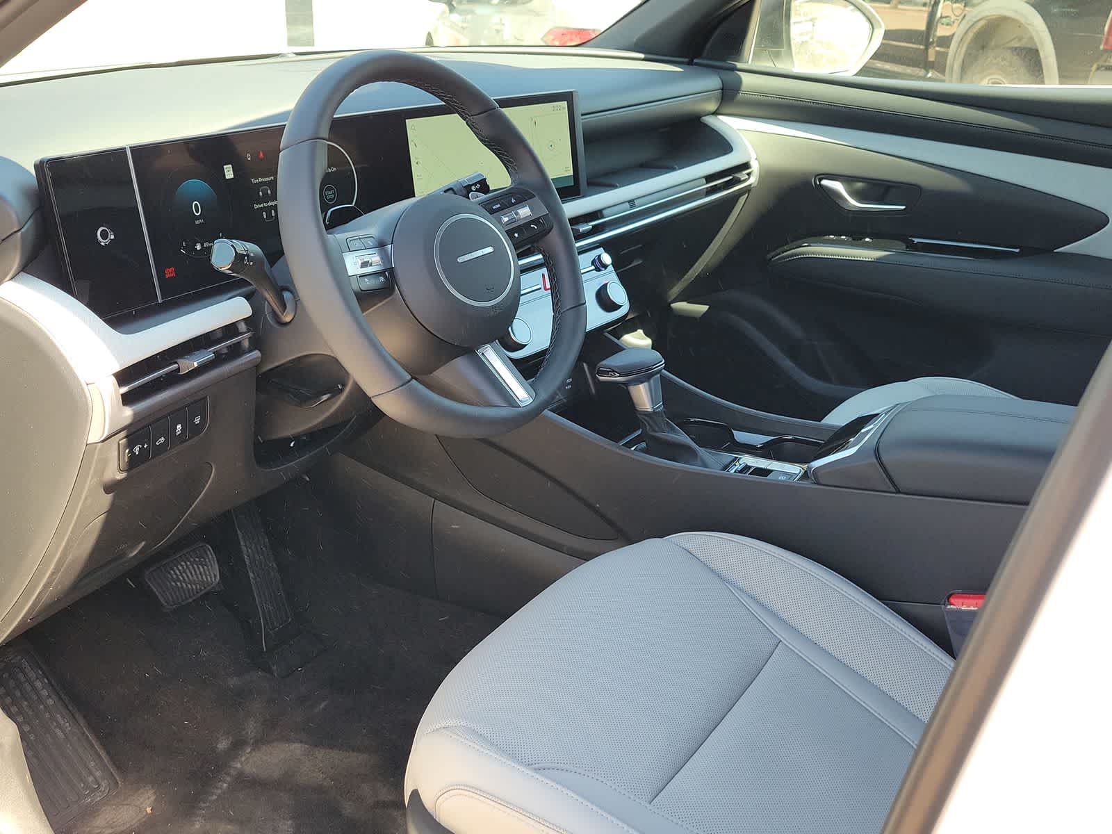 Thumbnail: 2025 Hyundai Santa Cruz - 10