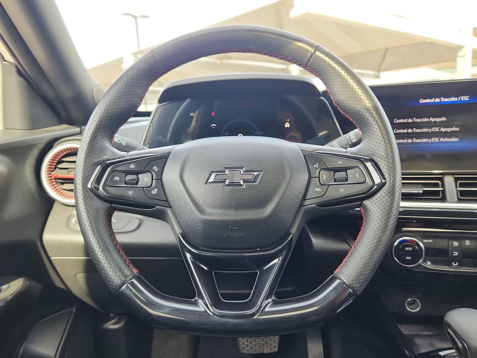 Thumbnail: 2025 Chevrolet Trax - 19