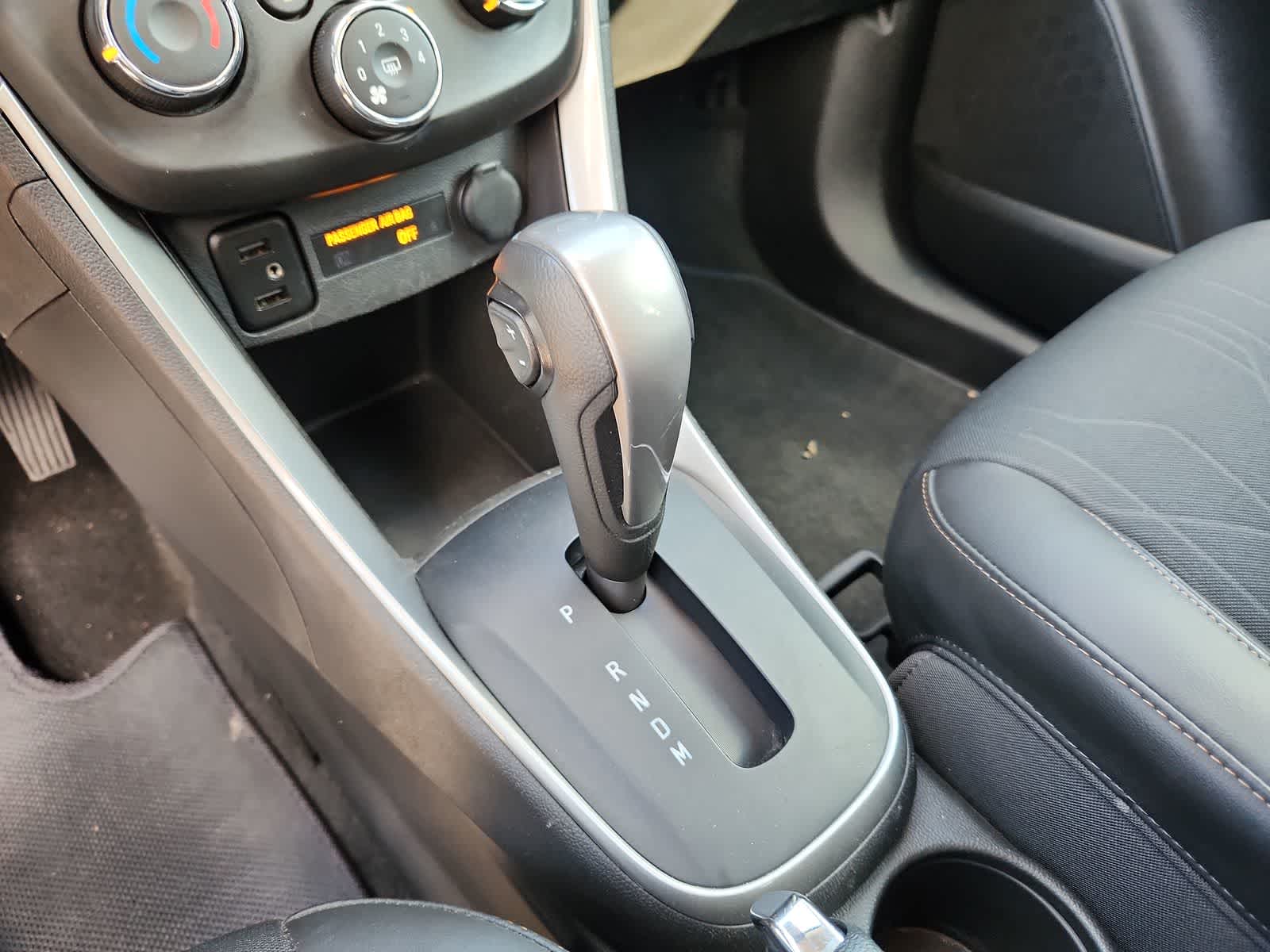 Thumbnail: 2022 Chevrolet Trax - 21