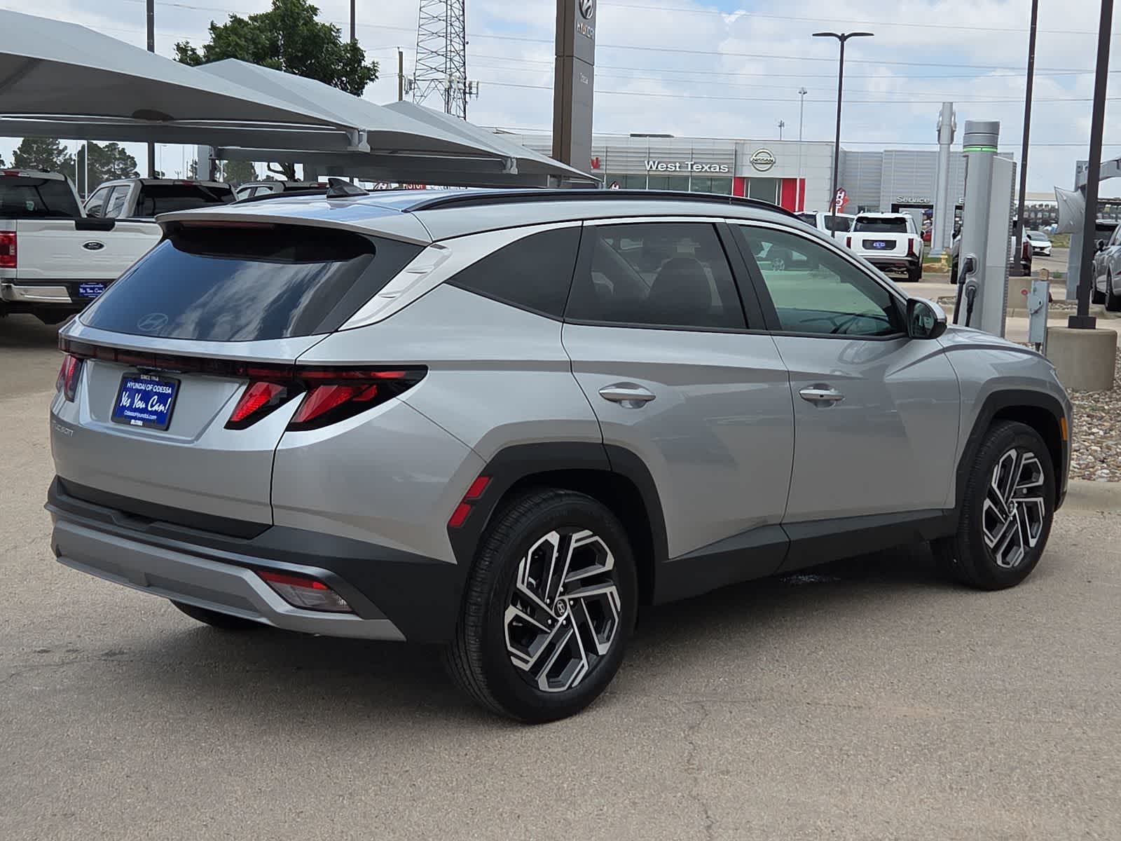 Thumbnail: 2026 Hyundai Tucson - 8
