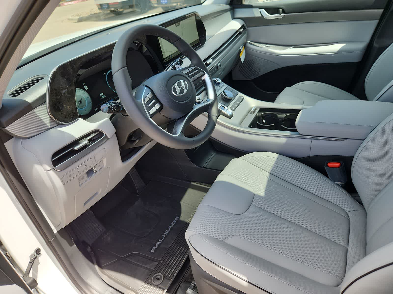 Thumbnail: 2025 Hyundai Palisade - 10