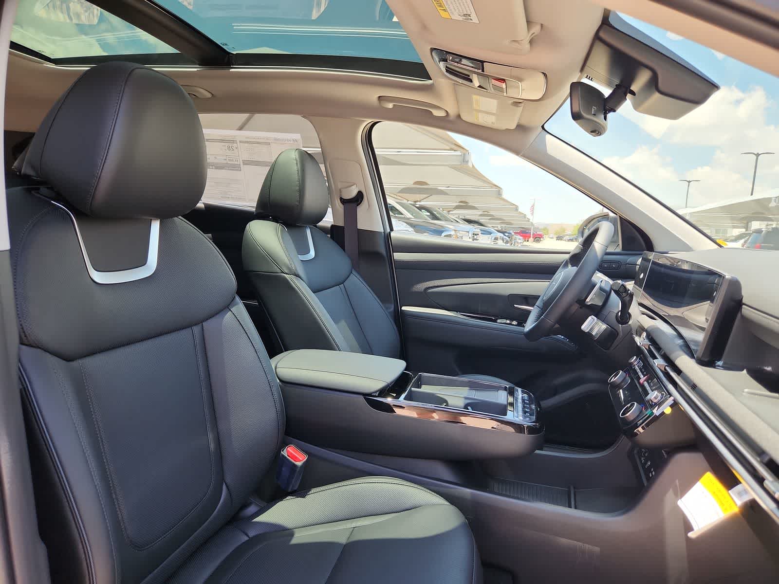 Thumbnail: 2025 Hyundai Tucson - 18