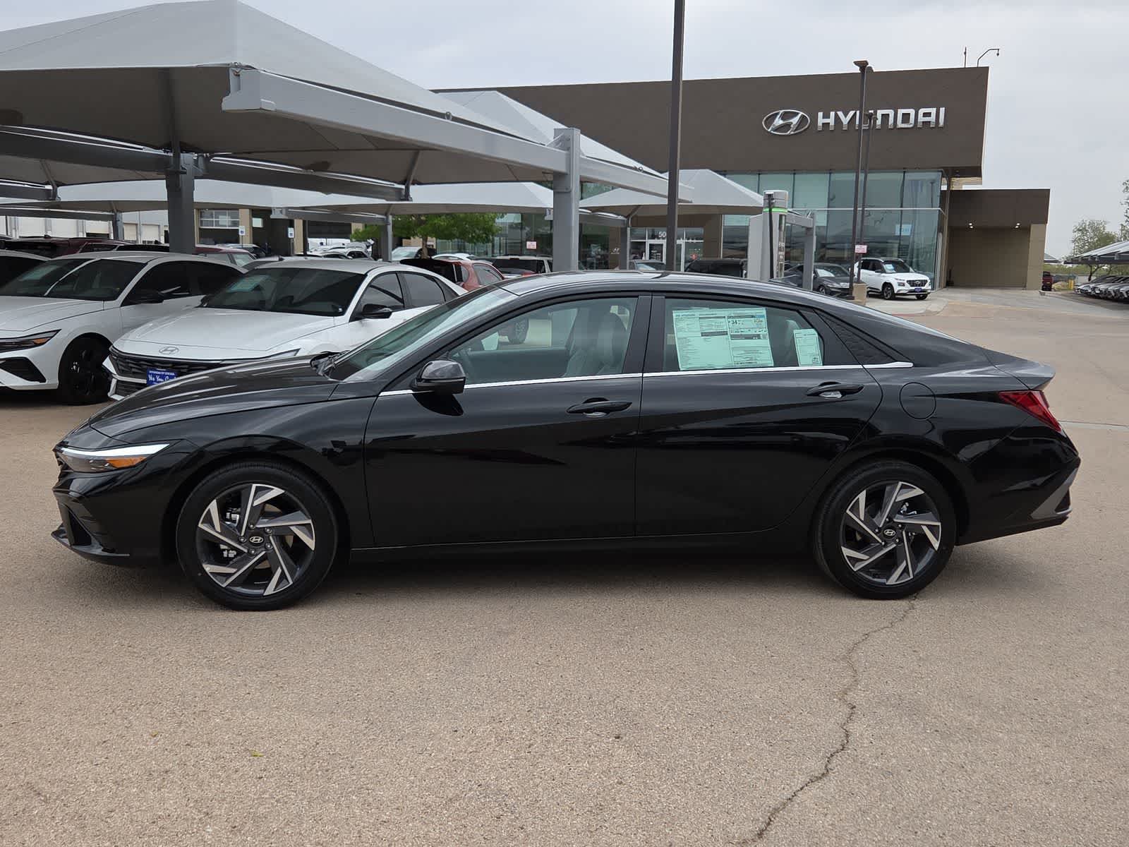 Thumbnail: 2026 Hyundai Elantra - 5