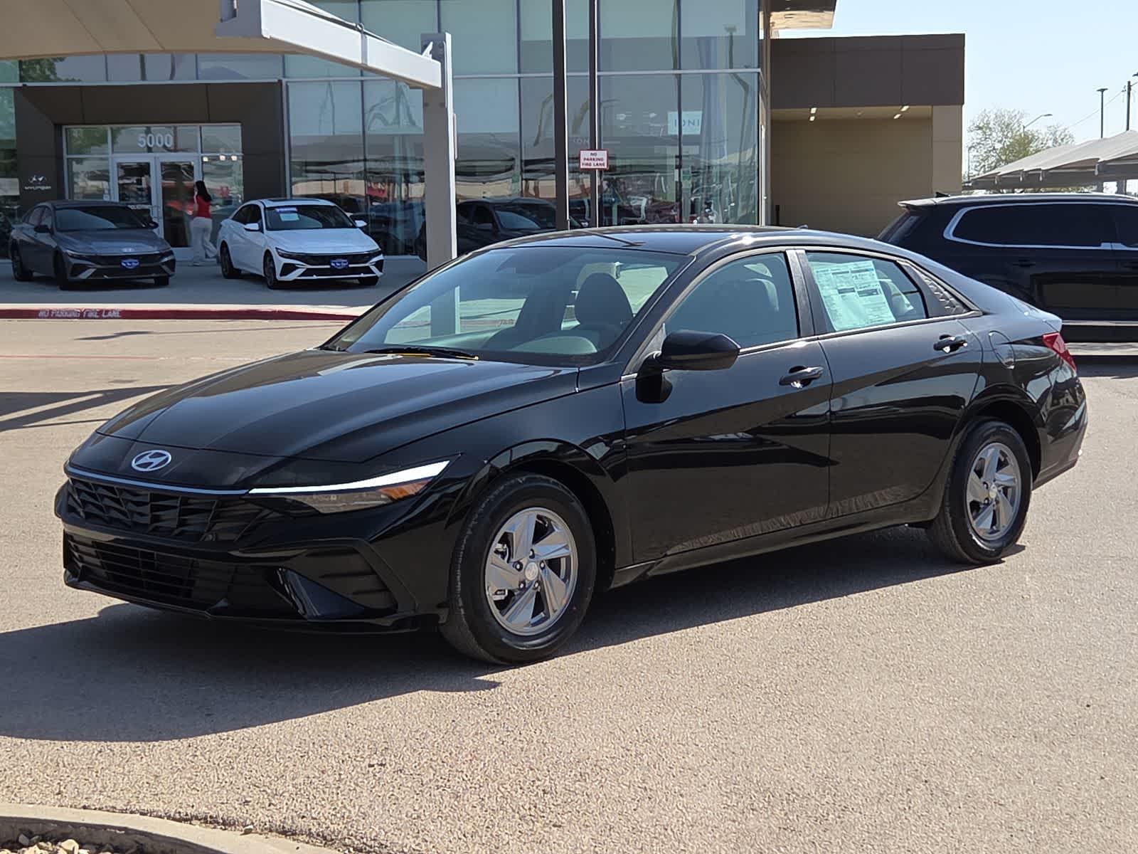 Thumbnail: 2026 Hyundai Elantra - 4