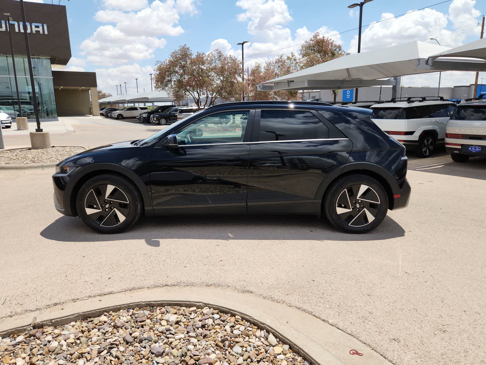 Thumbnail: 2025 Hyundai Ioniq 5 - 11