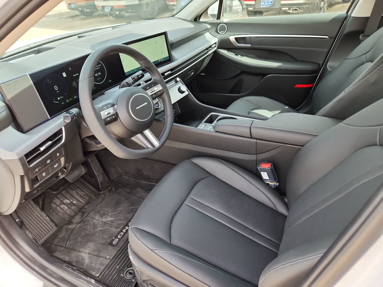 Thumbnail: 2025 Hyundai Sonata - 10