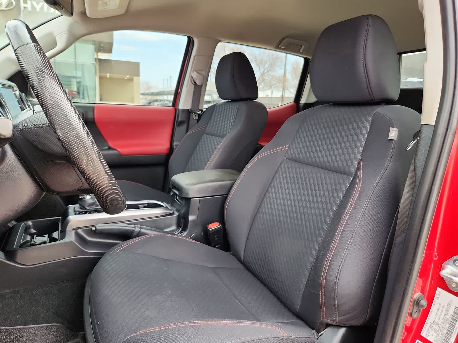 Thumbnail: 2023 Toyota Tacoma - 15