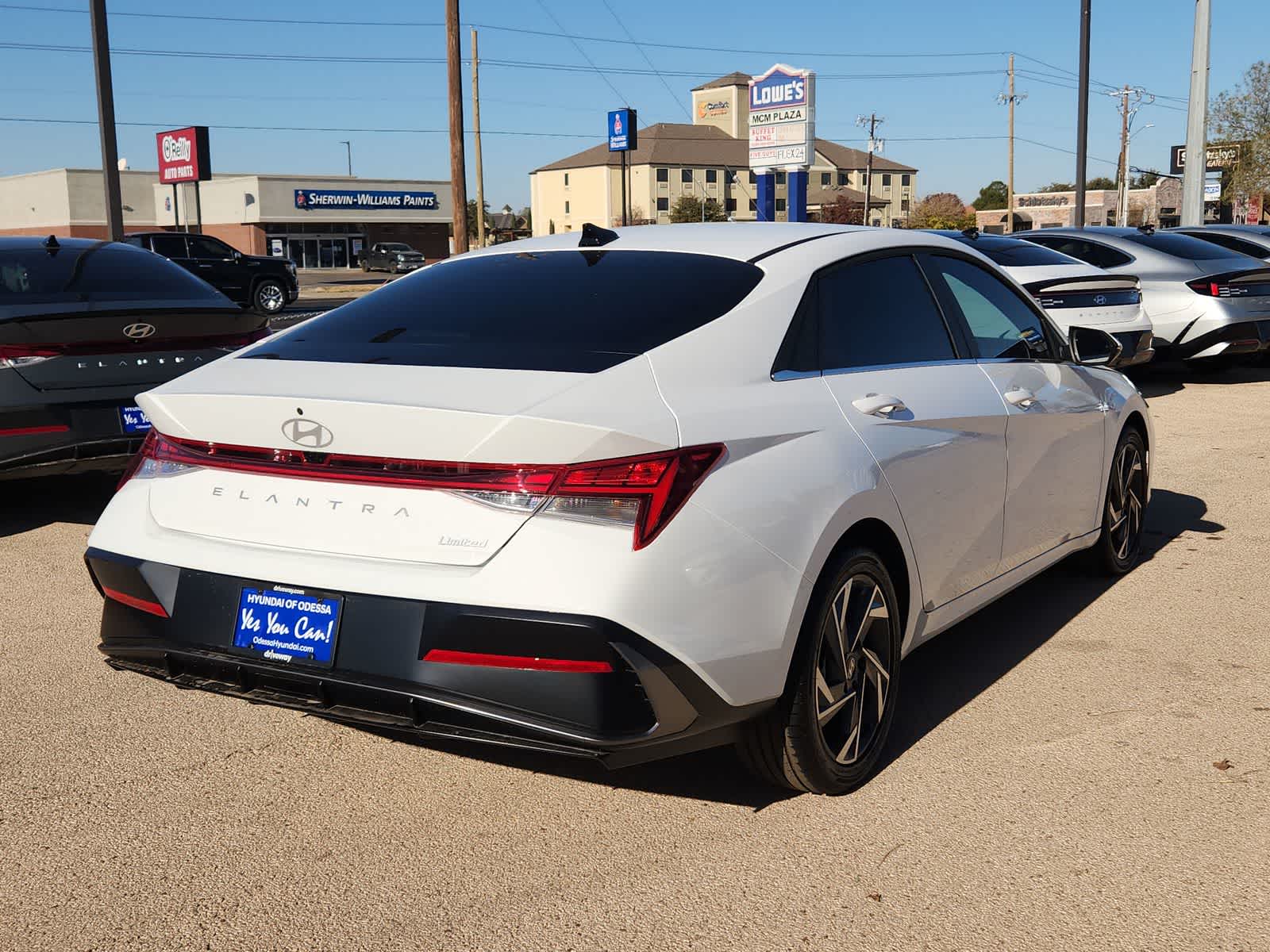 Thumbnail: 2025 Hyundai Elantra - 8