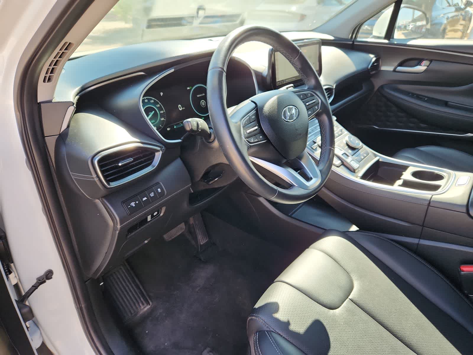 Thumbnail: 2023 Hyundai Santa Fe - 10