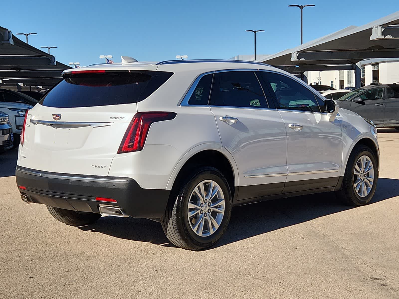 Thumbnail: 2024 Cadillac XT5 - 8
