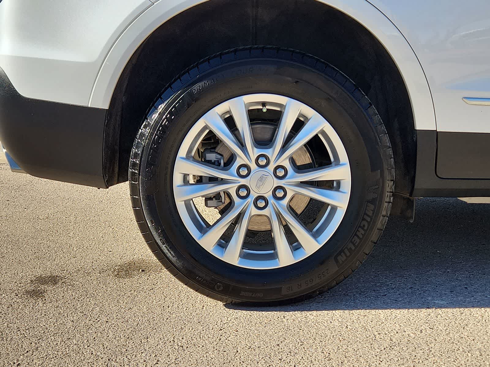 Thumbnail: 2024 Cadillac XT5 - 12