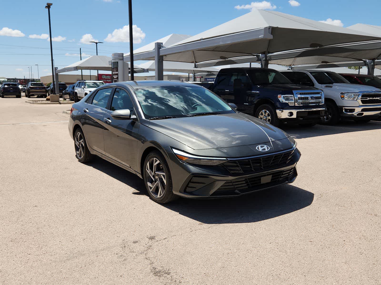 Thumbnail: 2025 Hyundai Elantra - 2