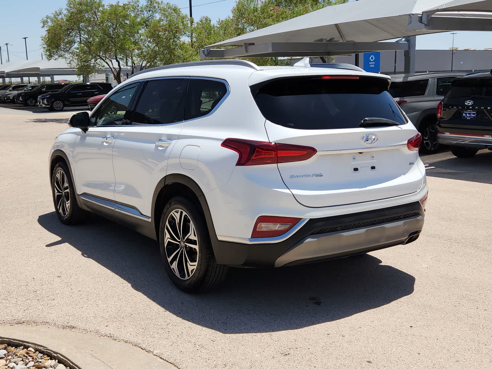 Thumbnail: 2019 Hyundai Santa Fe - 6