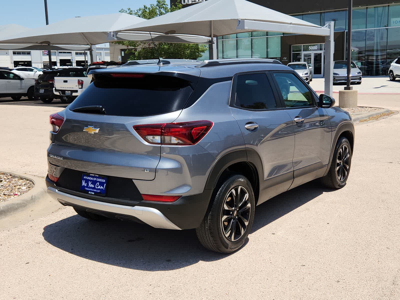 Thumbnail: 2022 Chevrolet TrailBlazer - 8