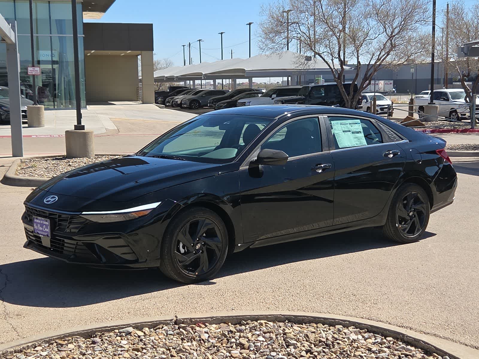Thumbnail: 2026 Hyundai Elantra - 4