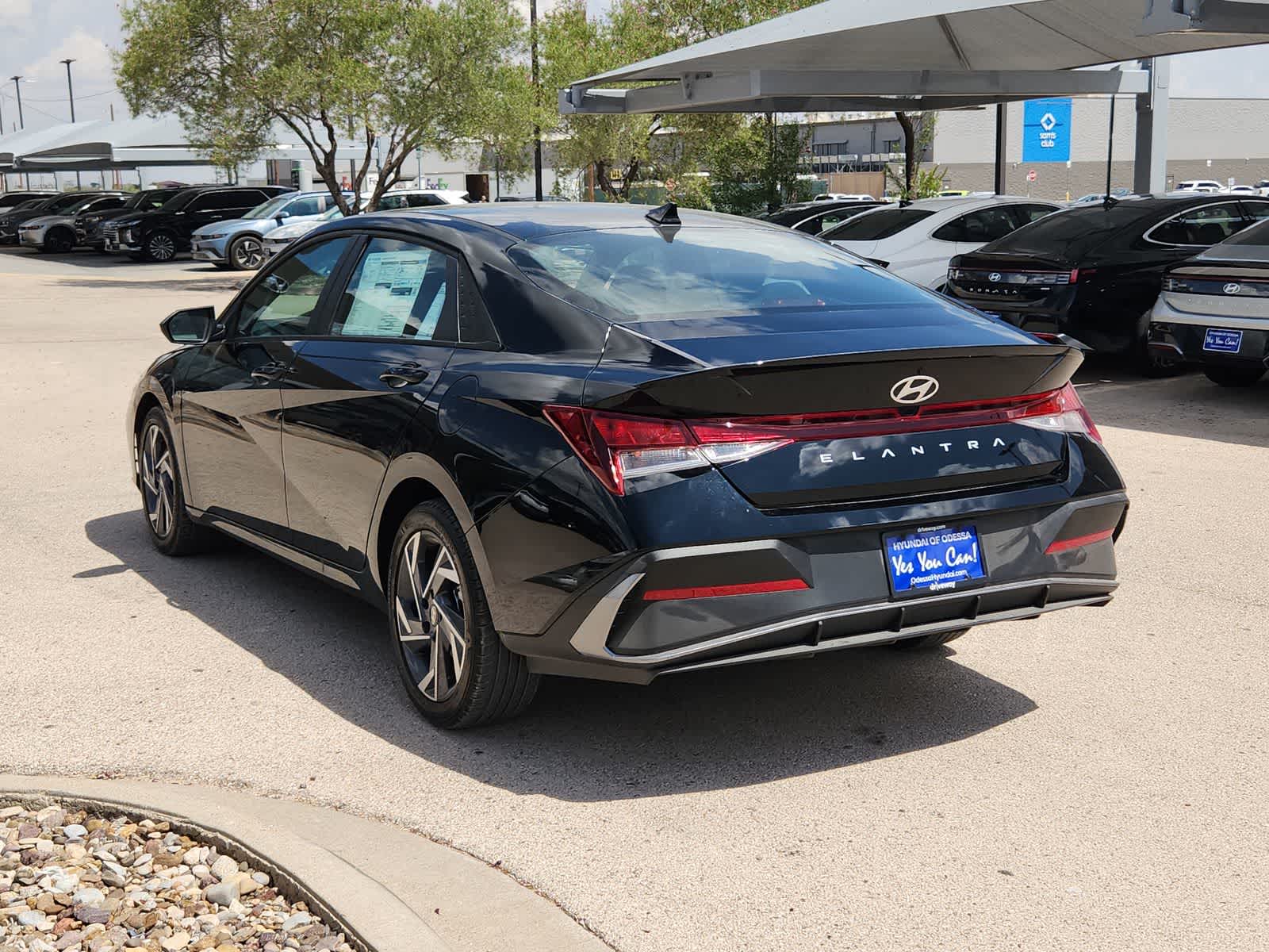 Thumbnail: 2025 Hyundai Elantra - 6