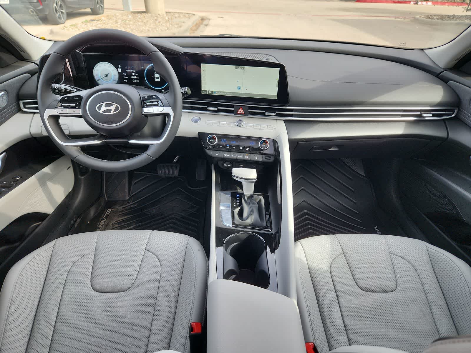 Thumbnail: 2025 Hyundai Elantra - 14