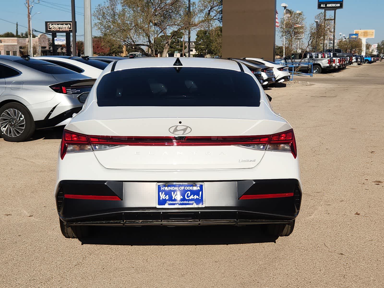 Thumbnail: 2025 Hyundai Elantra - 7