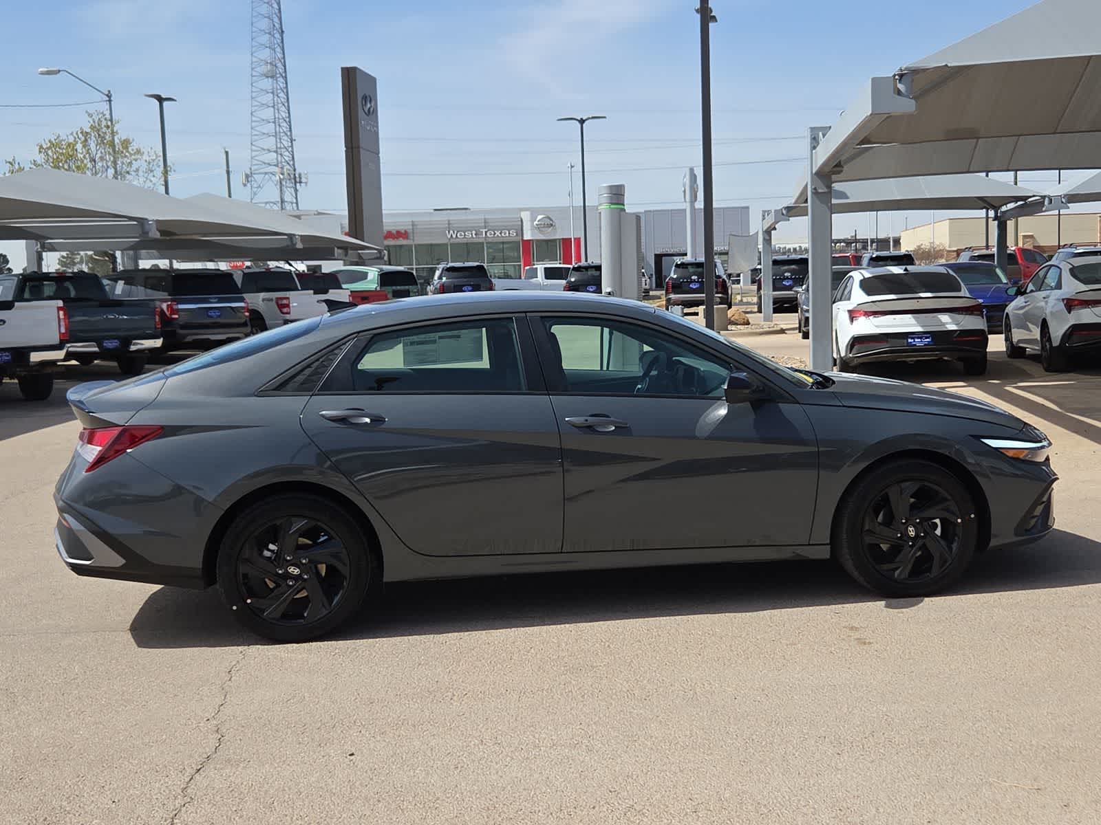 Thumbnail: 2026 Hyundai Elantra - 9