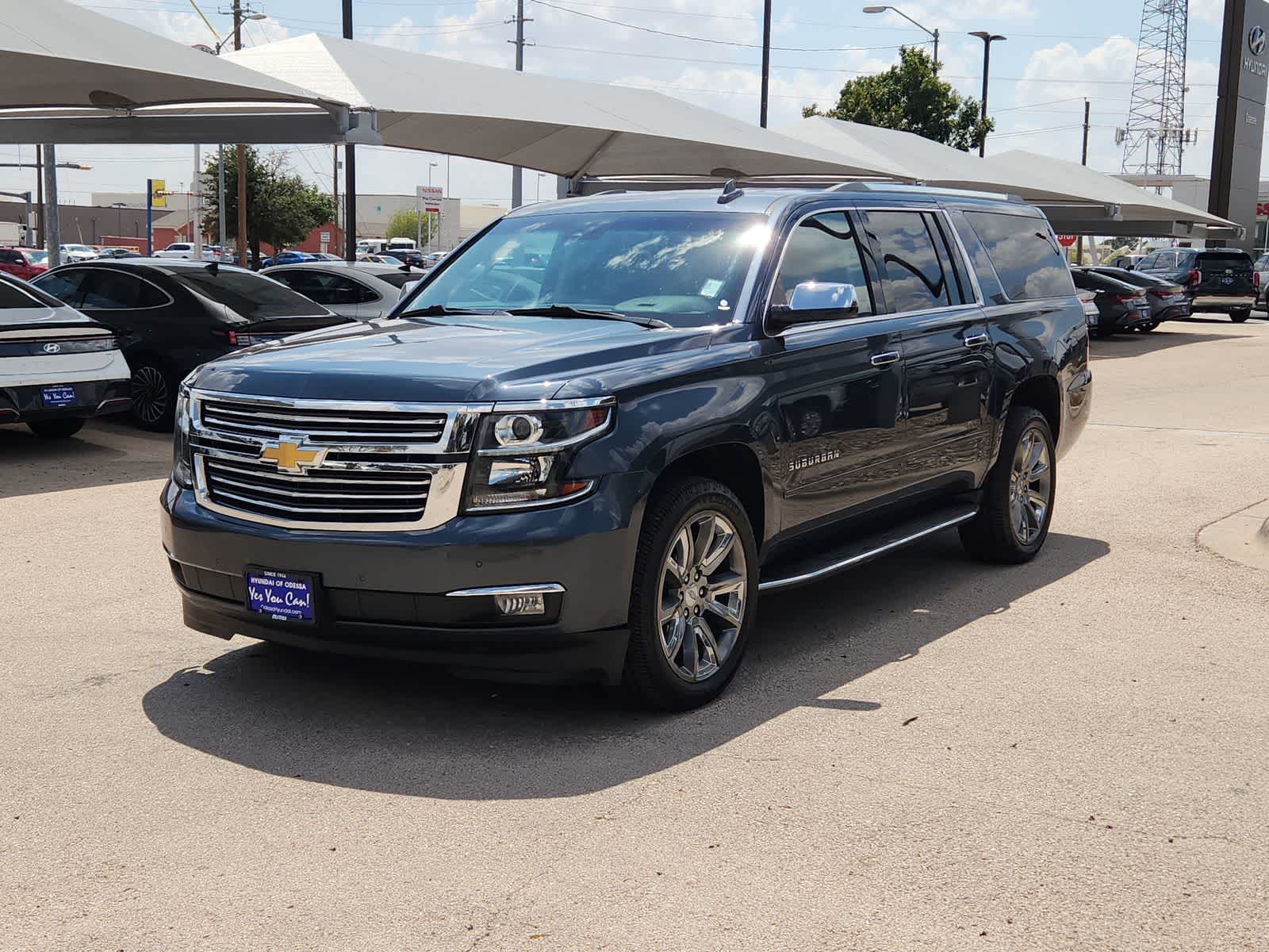 Thumbnail: 2019 Chevrolet Suburban - 4