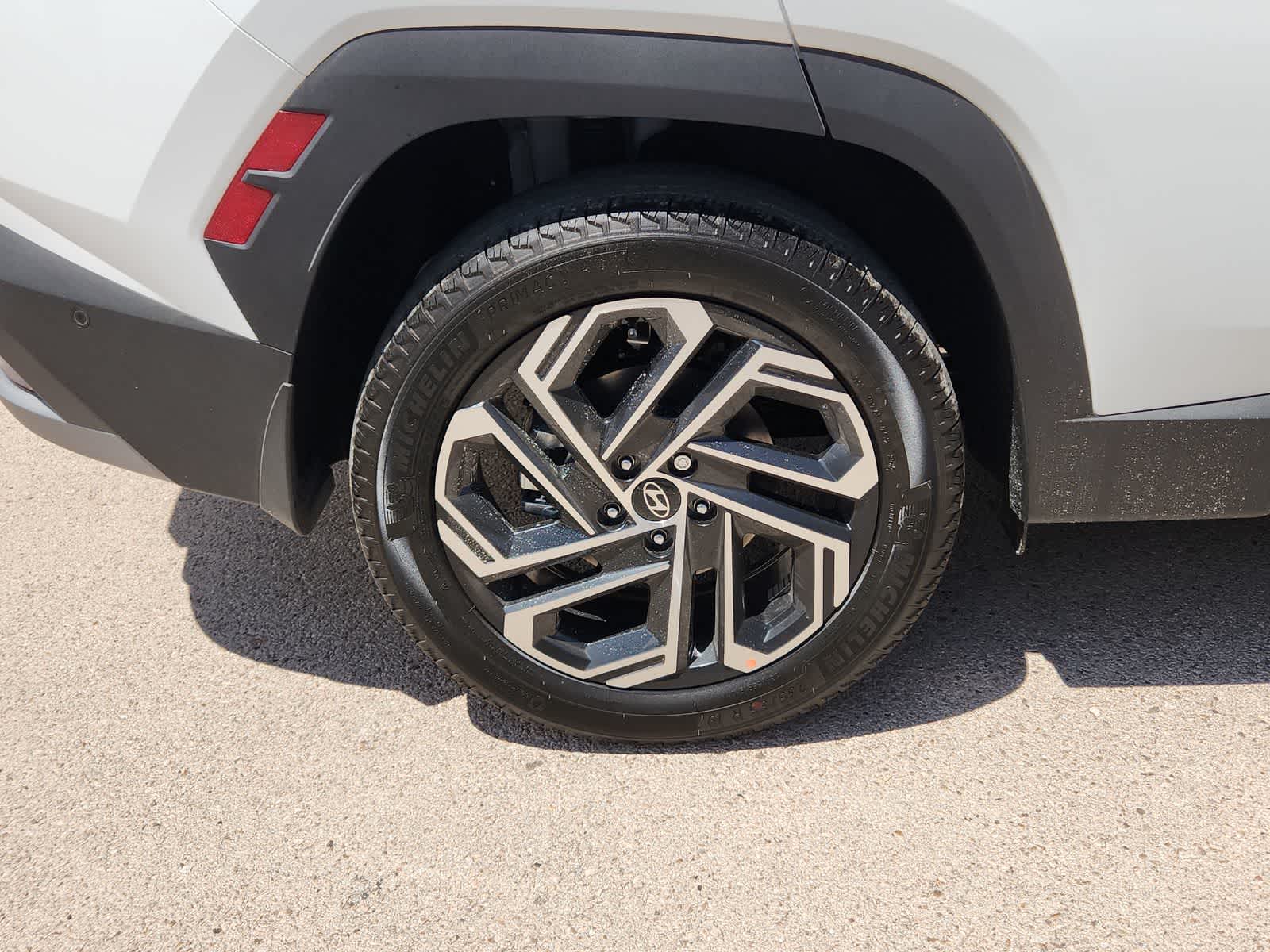 Thumbnail: 2025 Hyundai Tucson - 12