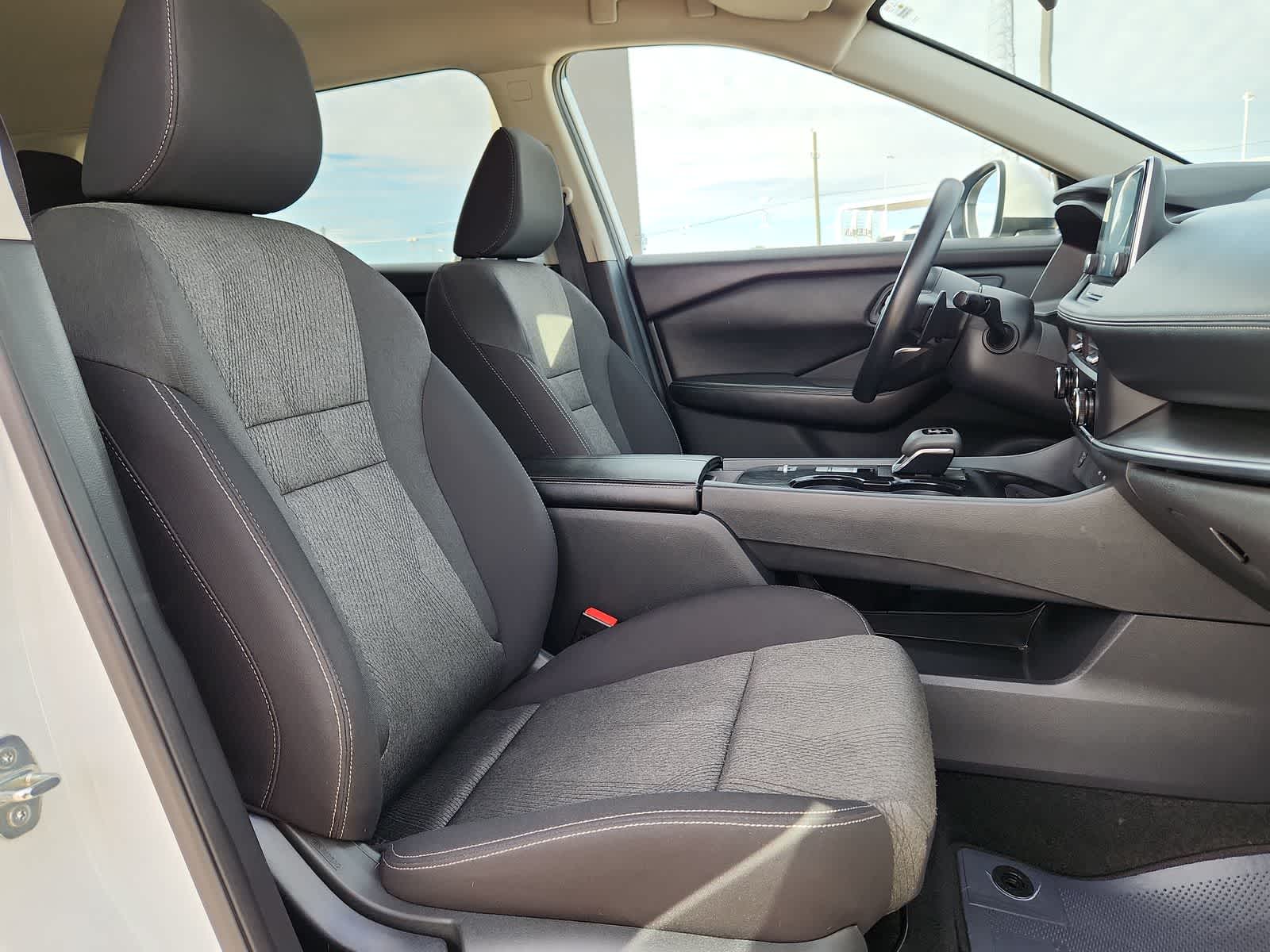 Thumbnail: 2024 Nissan Rogue - 18