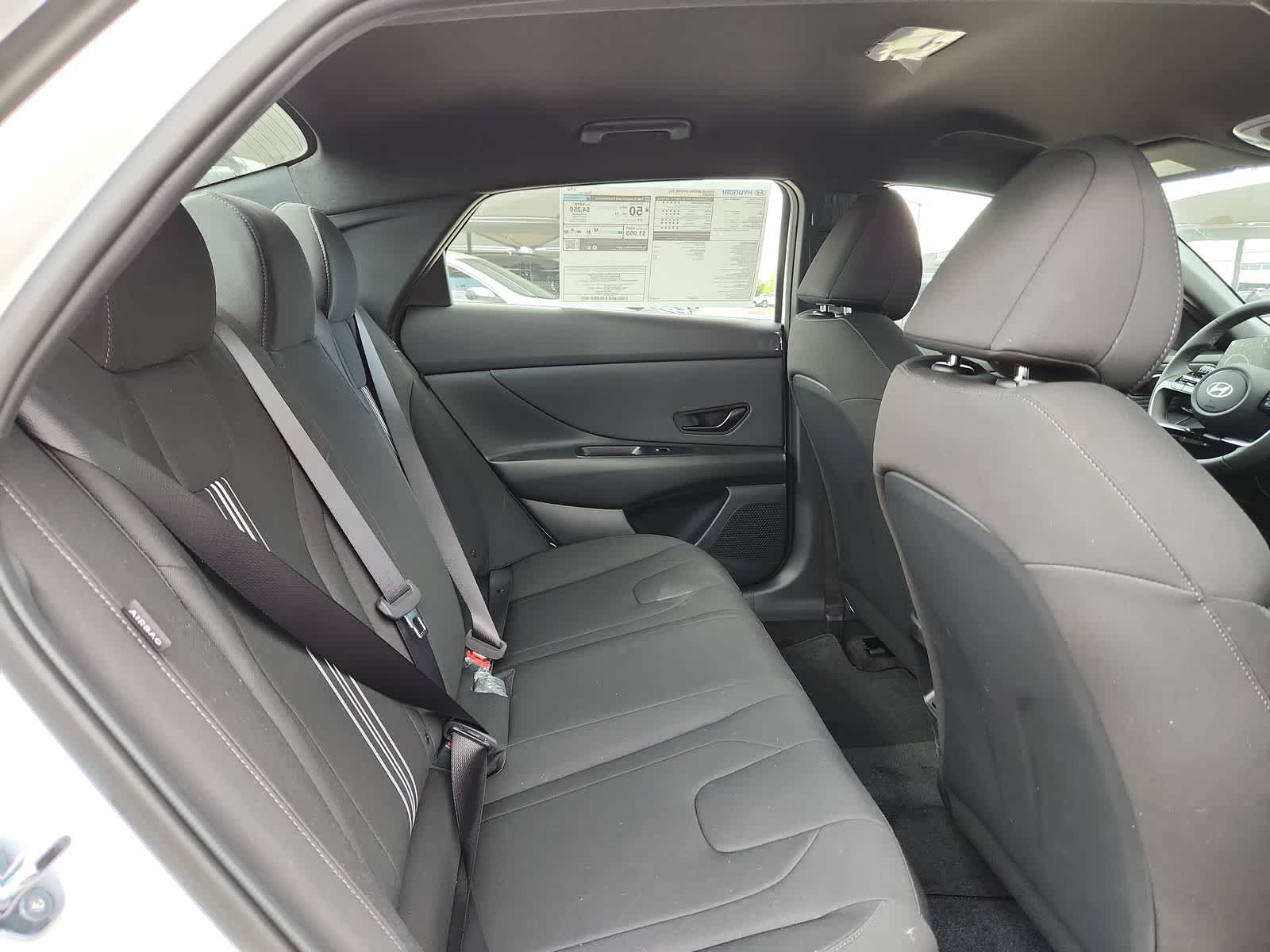 Thumbnail: 2025 Hyundai Elantra - 21