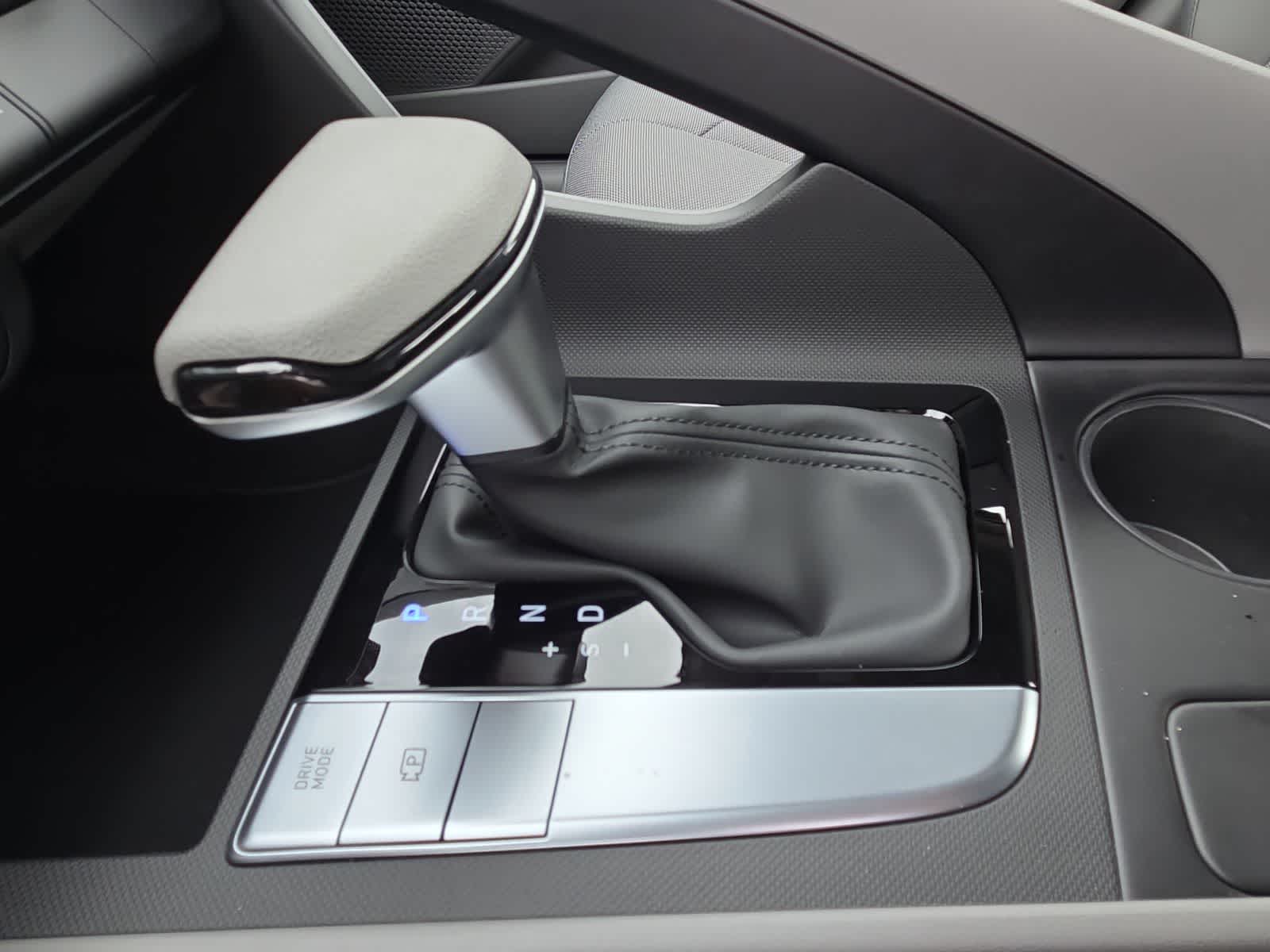 Thumbnail: 2026 Hyundai Elantra - 21