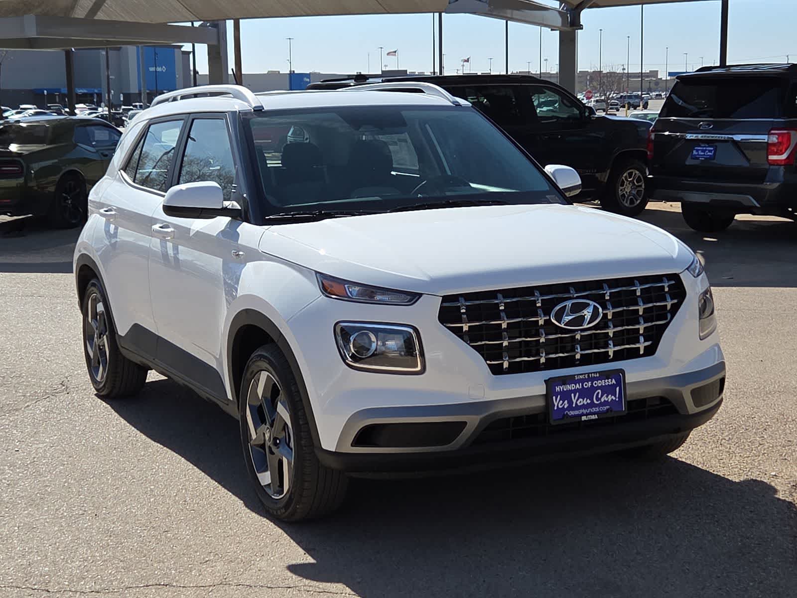 Thumbnail: 2026 Hyundai Venue - 3