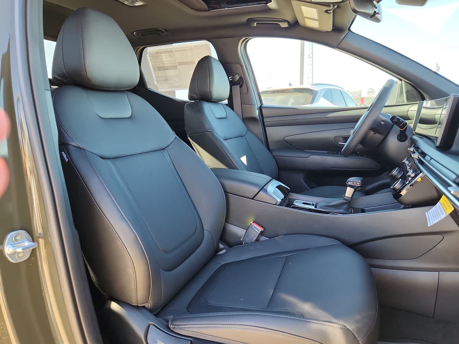 Thumbnail: 2026 Hyundai Santa Cruz - 18