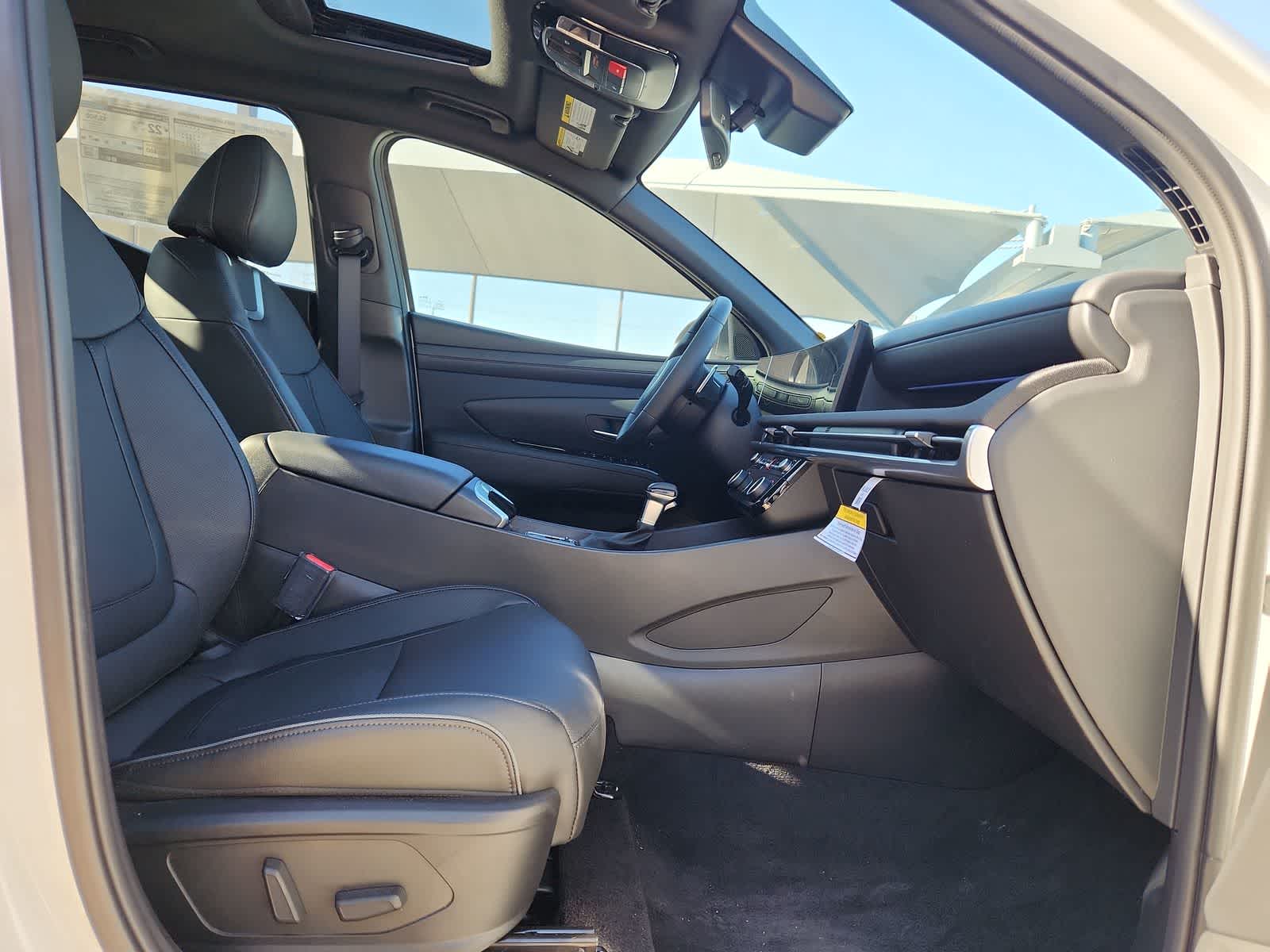 Thumbnail: 2025 Hyundai Santa Cruz - 18