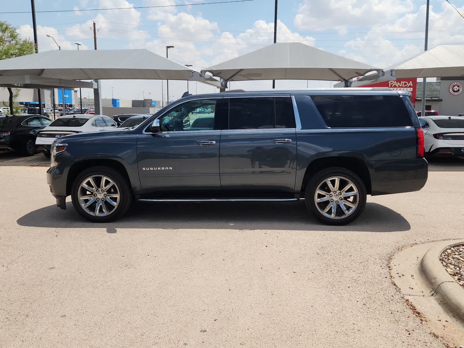 Thumbnail: 2019 Chevrolet Suburban - 5