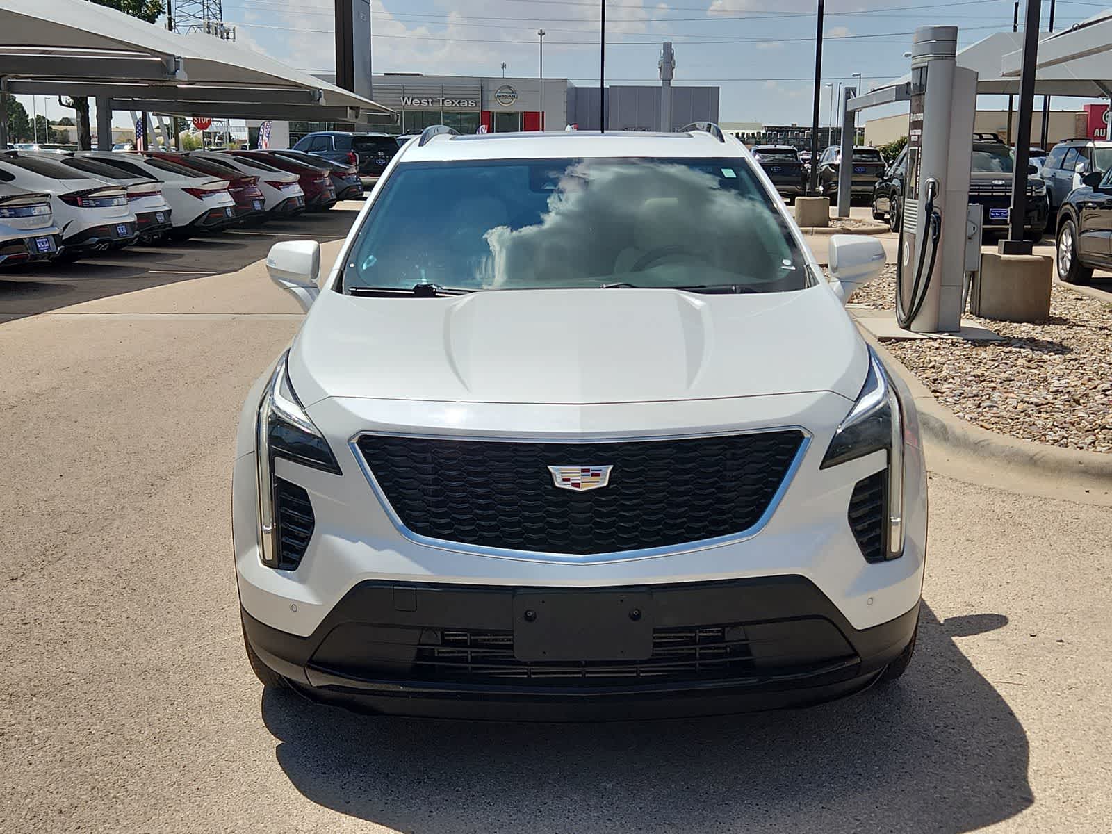 Thumbnail: 2021 Cadillac XT4 - 3