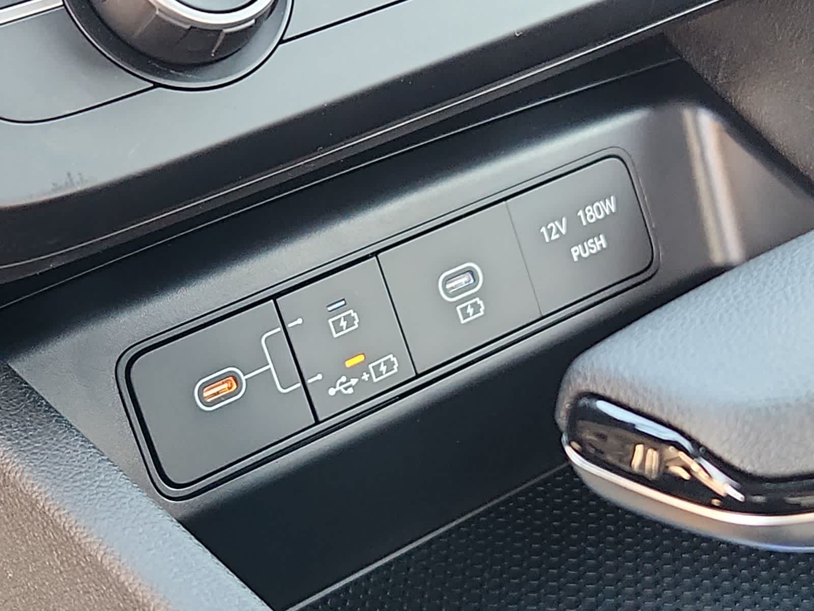 Thumbnail: 2025 Hyundai Santa Cruz - 16