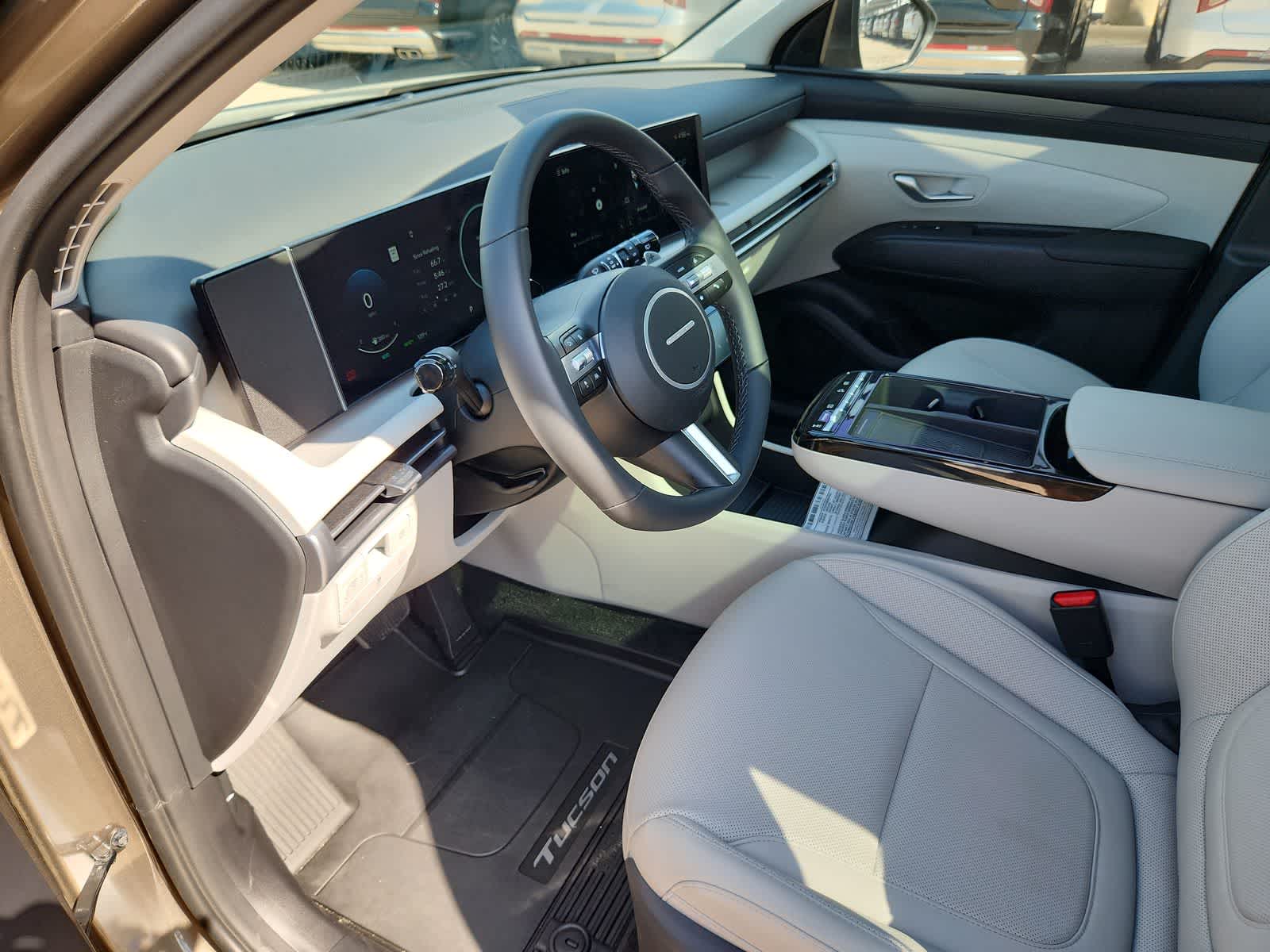 Thumbnail: 2025 Hyundai Tucson - 10