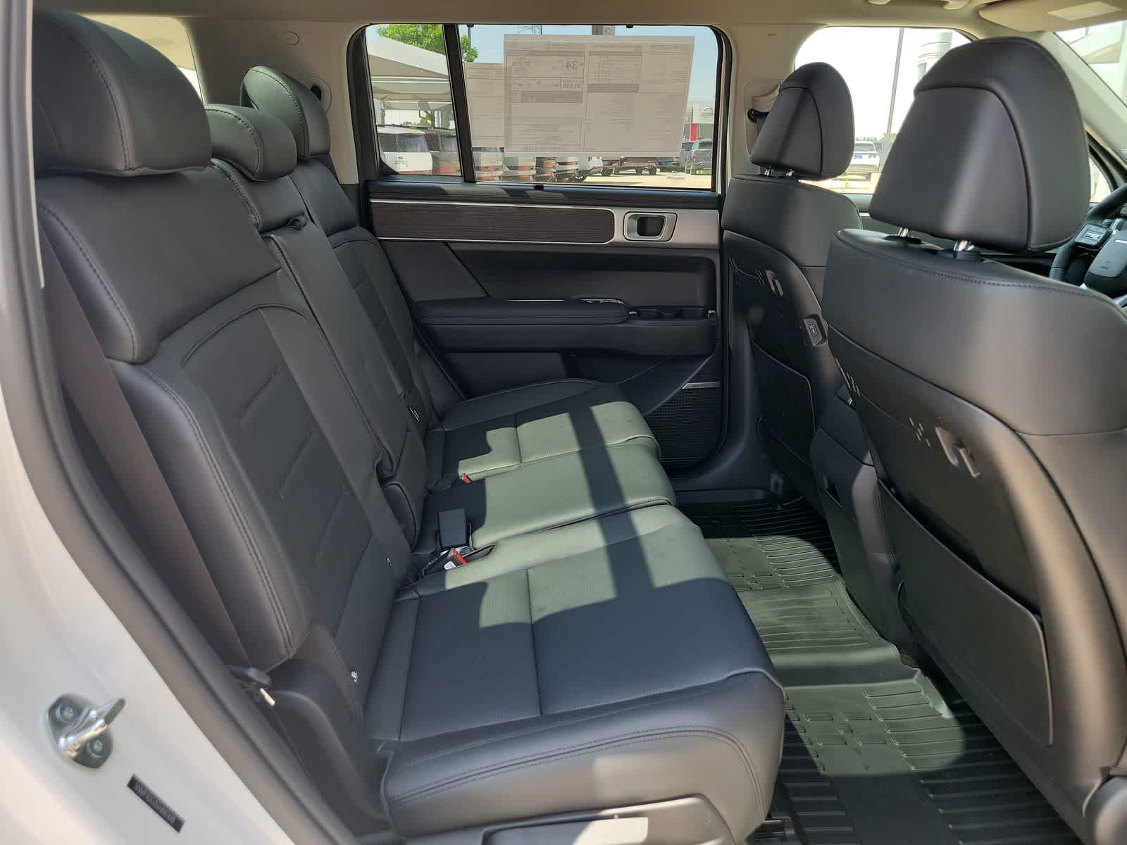 Thumbnail: 2025 Hyundai Santa Fe - 21