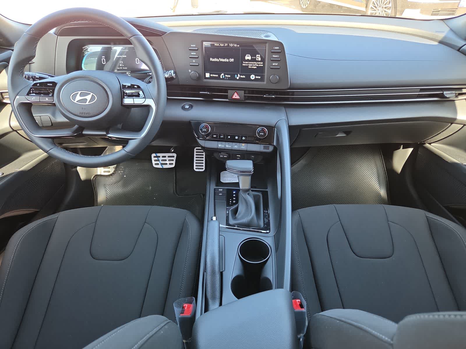 Thumbnail: 2026 Hyundai Elantra - 14