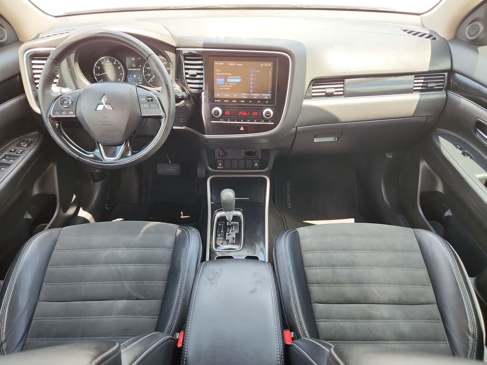 2020 Mitsubishi Outlander SE 14