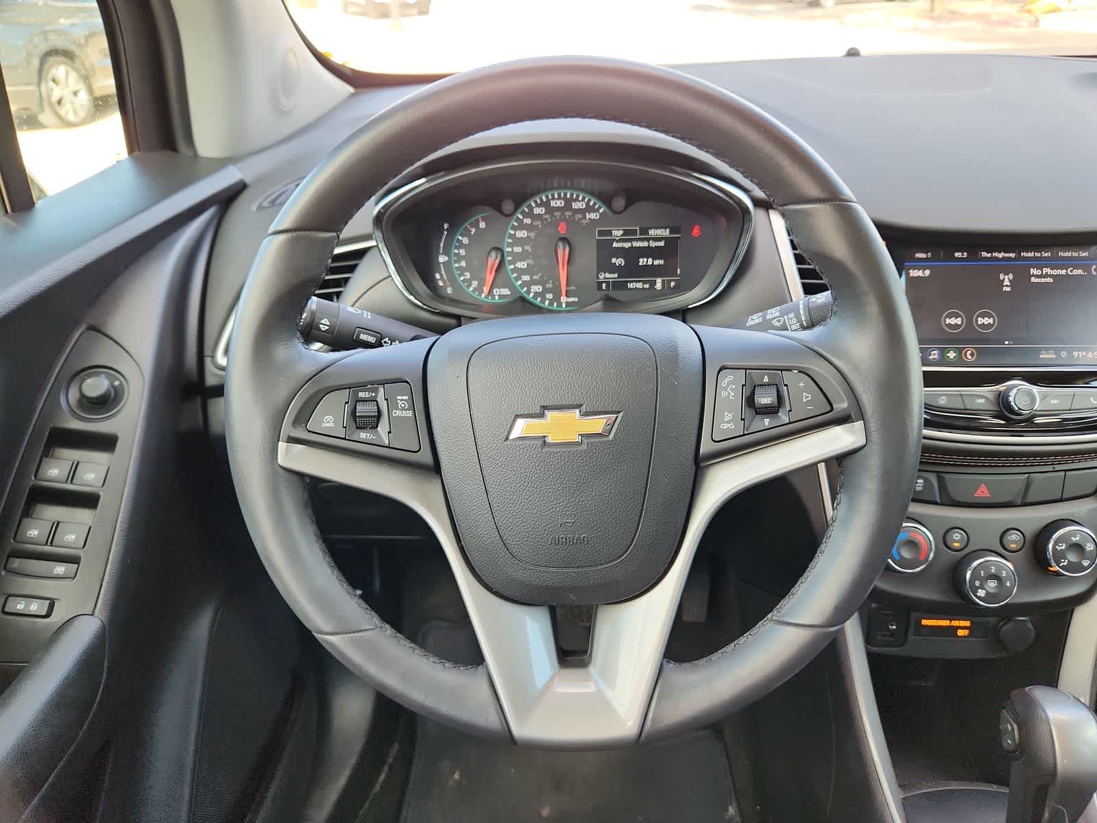 Thumbnail: 2022 Chevrolet Trax - 19