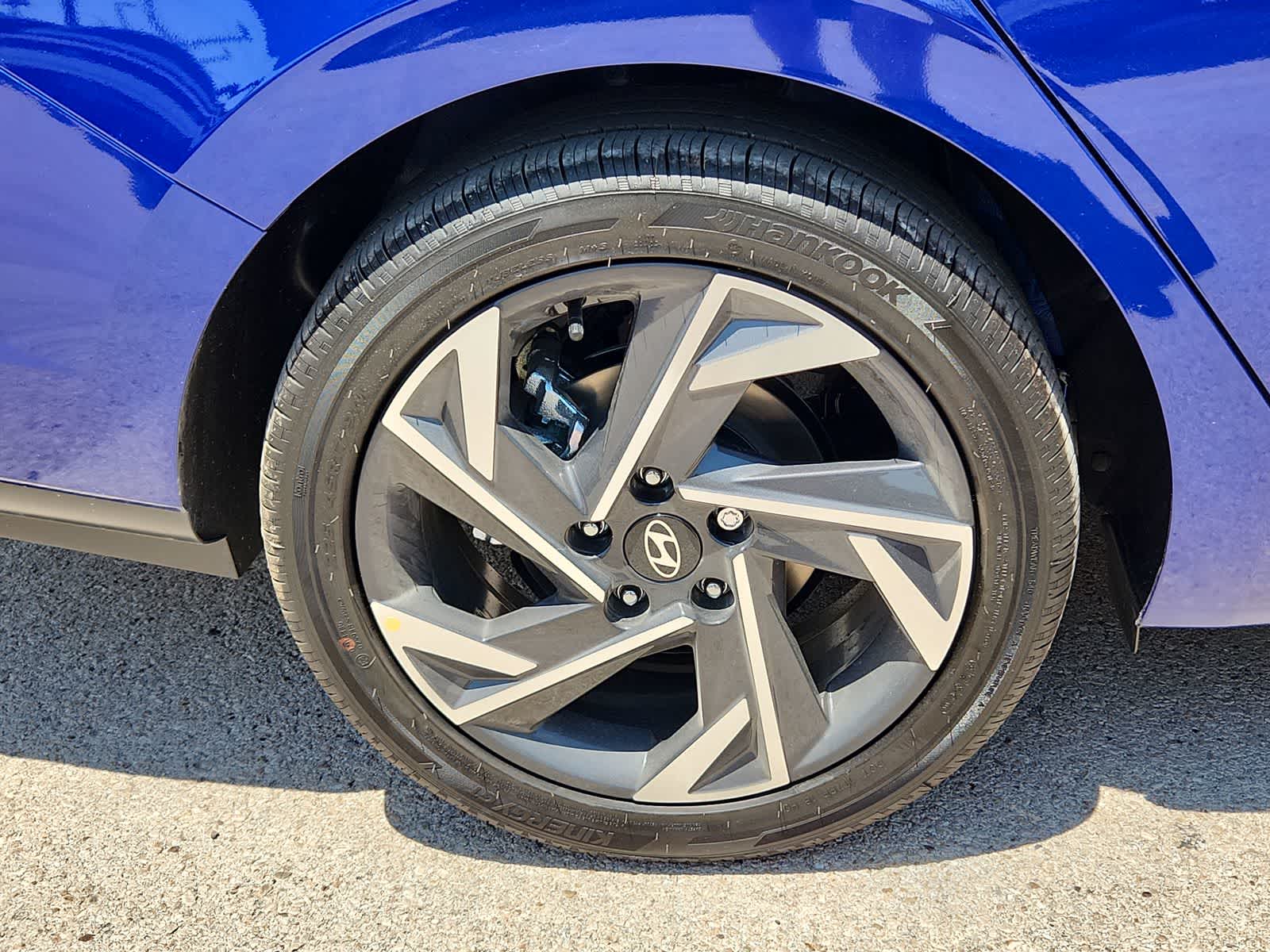 Thumbnail: 2025 Hyundai Elantra - 12