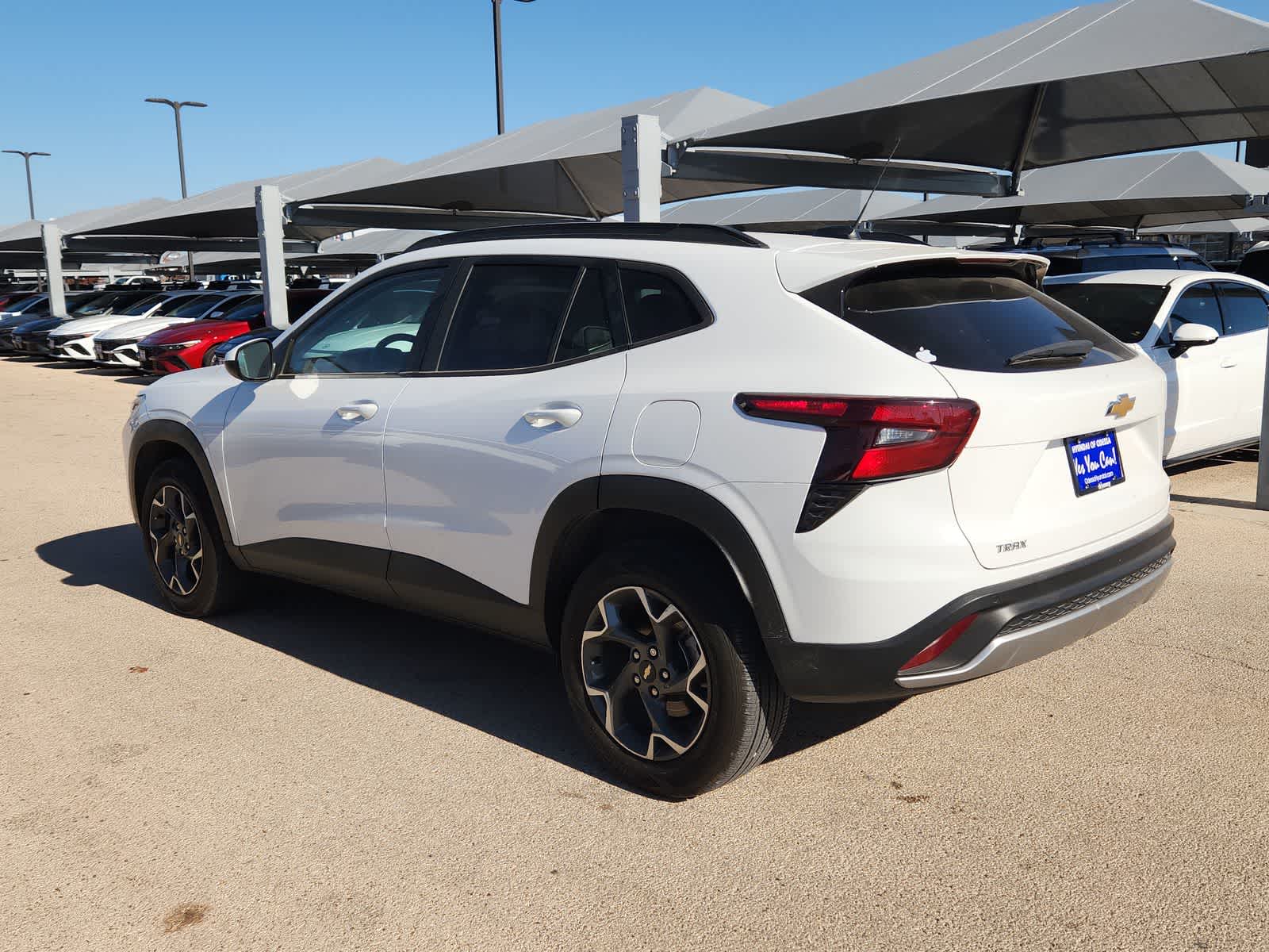 Thumbnail: 2025 Chevrolet Trax - 6